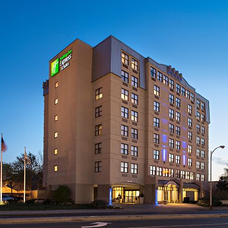Holiday Inn Express&Suites Boston - Cambridge Exterior foto