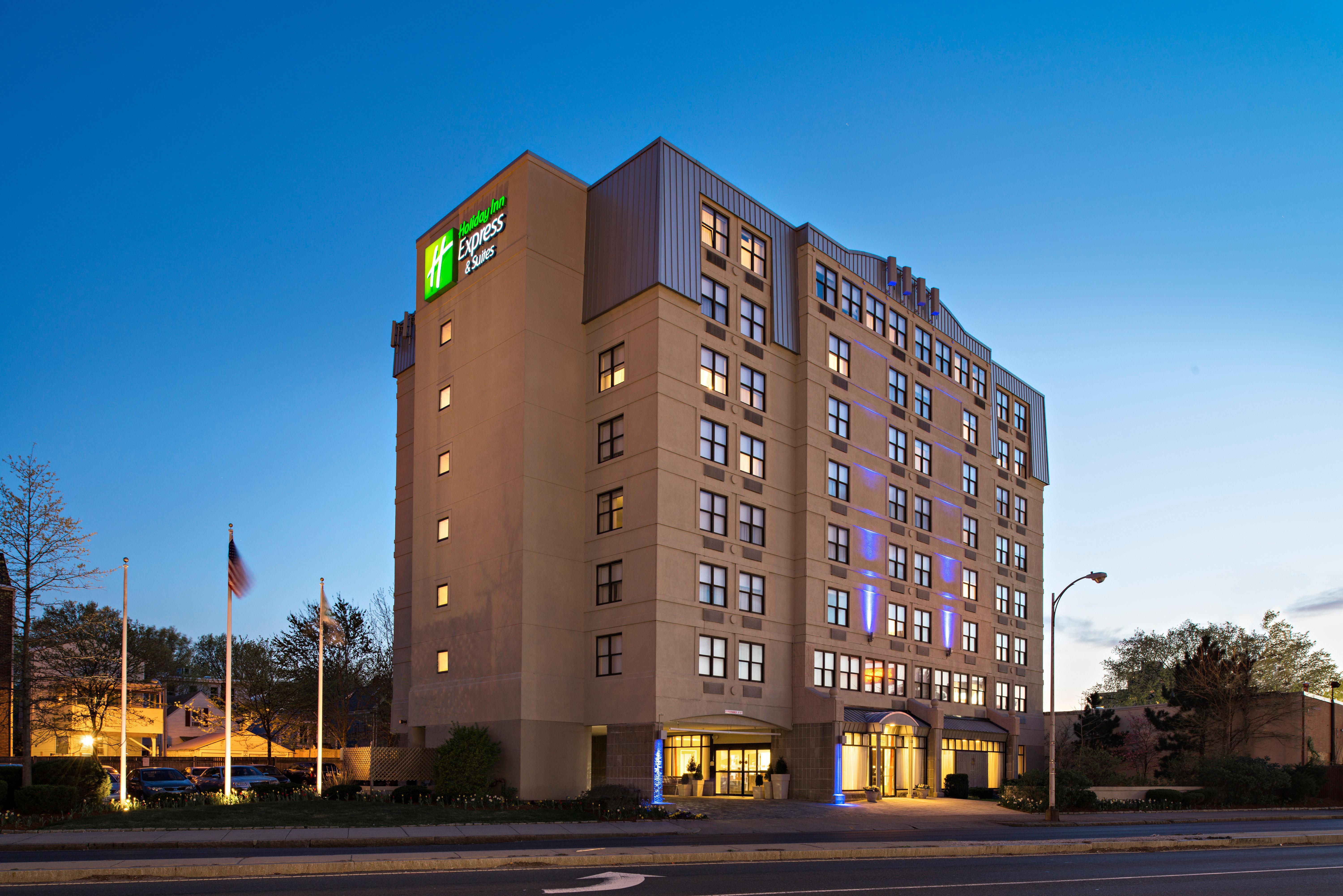 Holiday Inn Express&Suites Boston - Cambridge Exterior foto